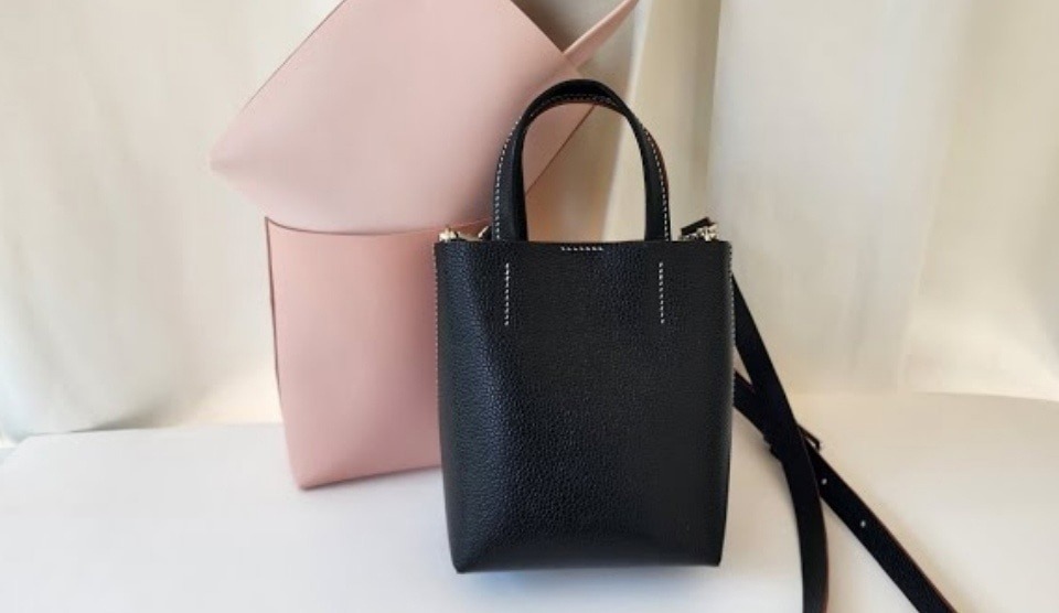 Leather craft: кожаная маленькая женская сумочка — выкройка