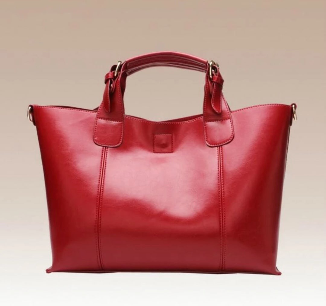 Выкройка кожаной женской сумки Тоут (Tote bag) с большим основным отделом